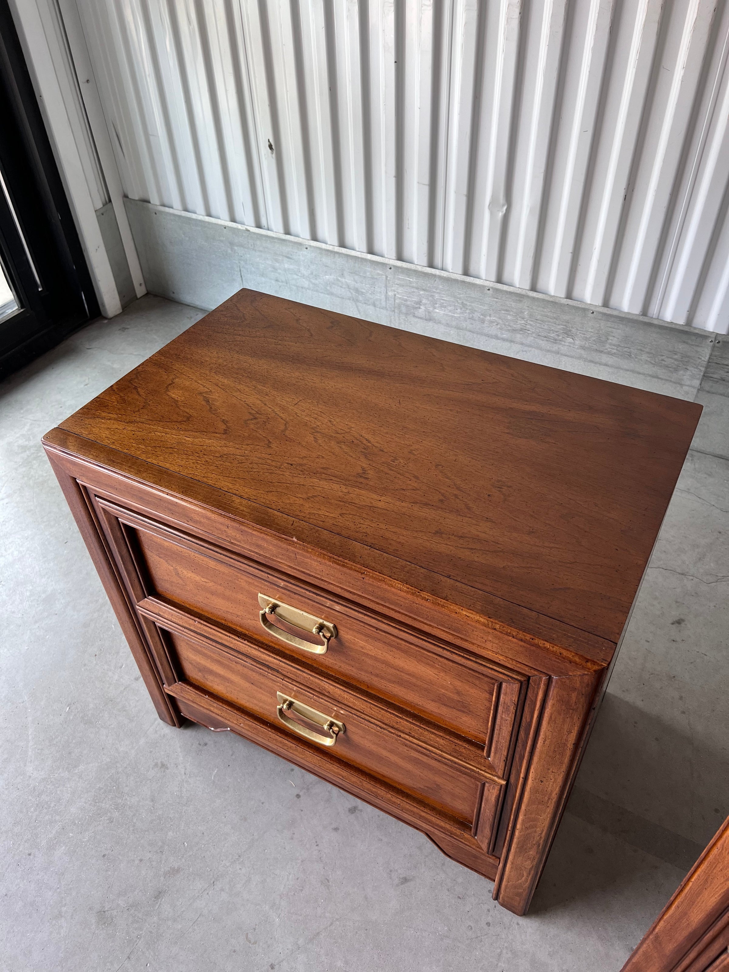 Nightstand Only) Vintage Huntley by Thomasville Campaign Style 2