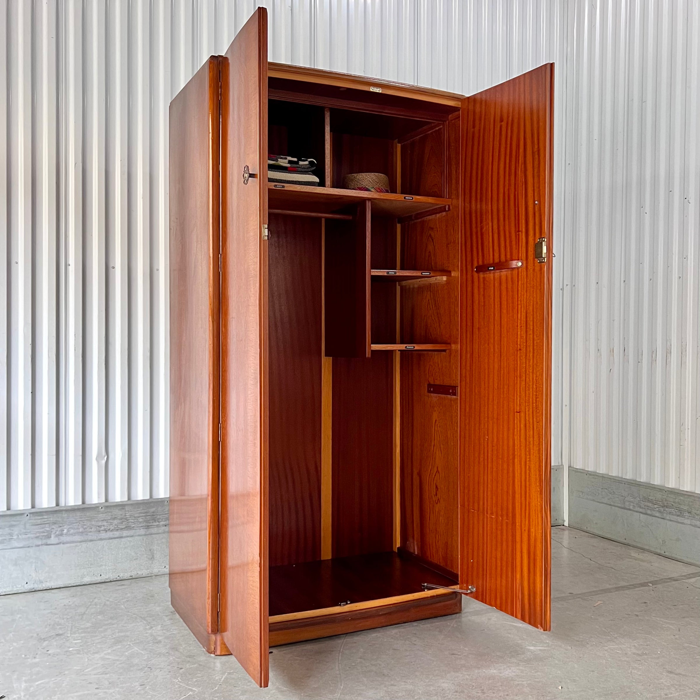 トップス nude vintage closet Simplistic Detached Wood Grain Wardrobe Closet, 31