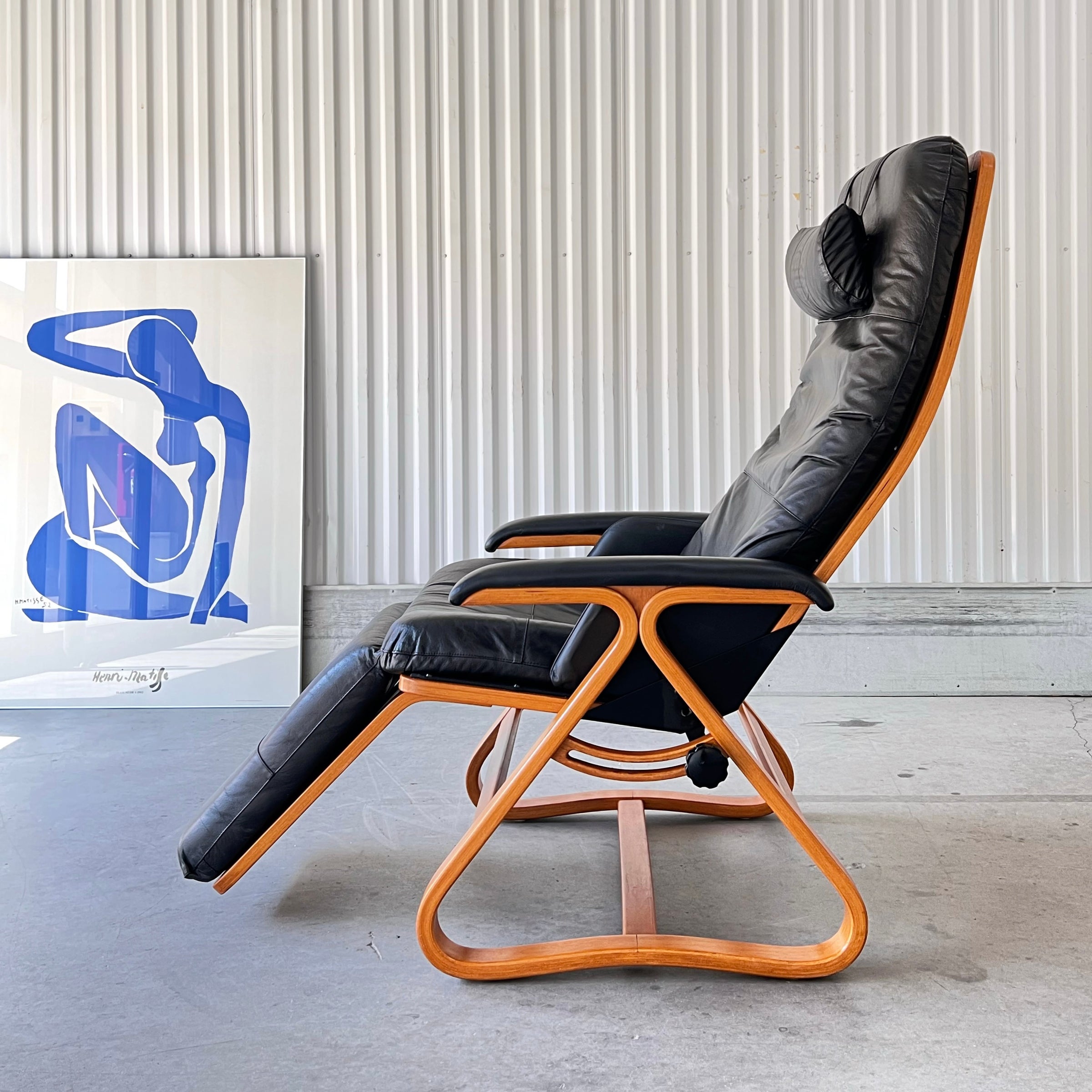 Vintage Nepsco Bentwood 'Backsaver' Recliner in Teak + Genuine