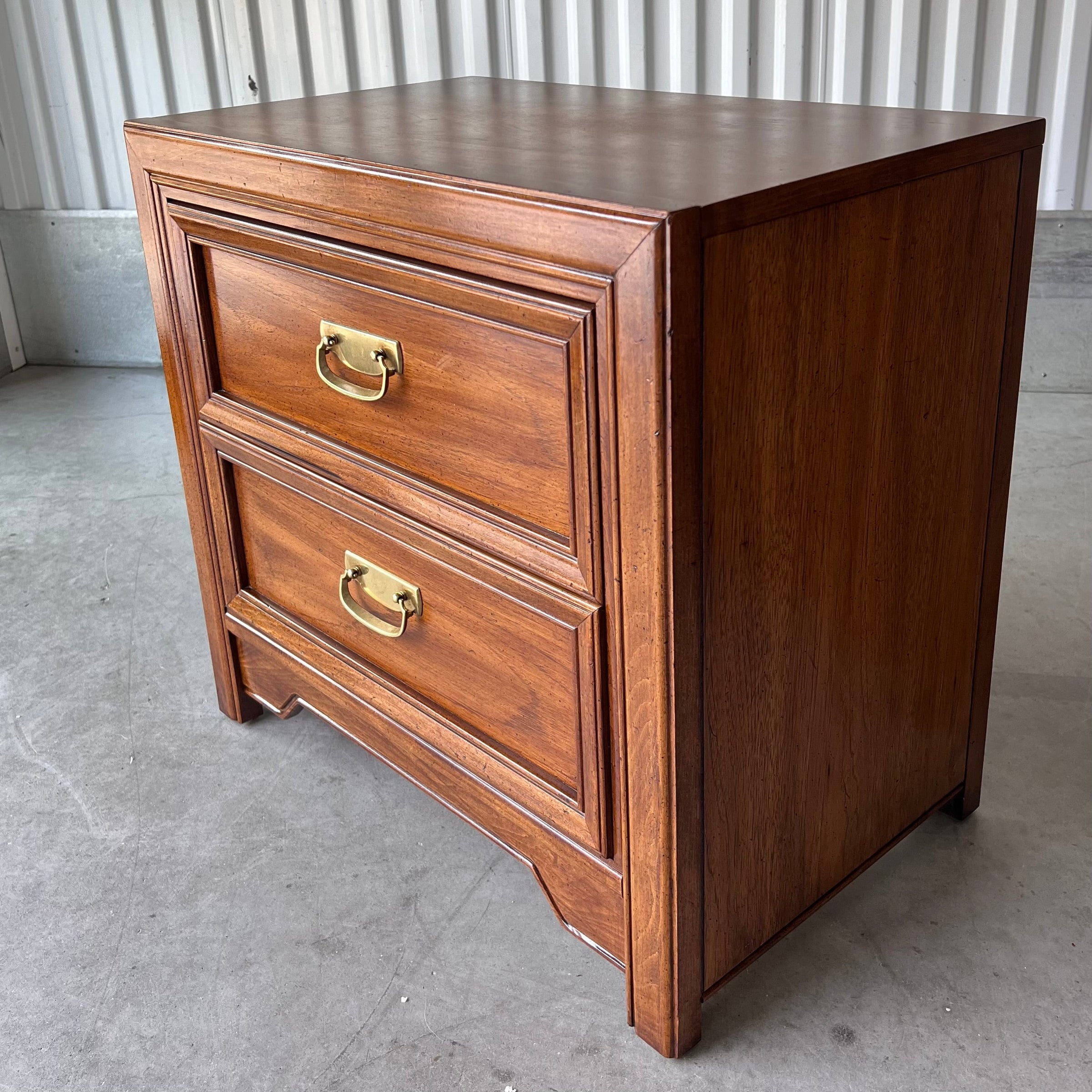 Nightstand Only) Vintage Huntley by Thomasville Campaign Style 2