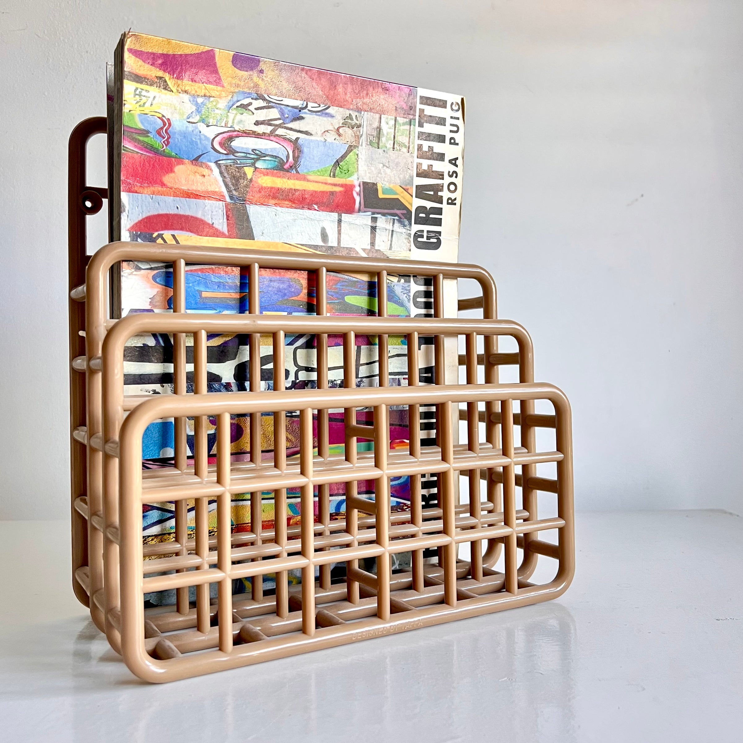 Latte Vintage 1980's YAFFA Plastic Desk/Wall Organizer | The