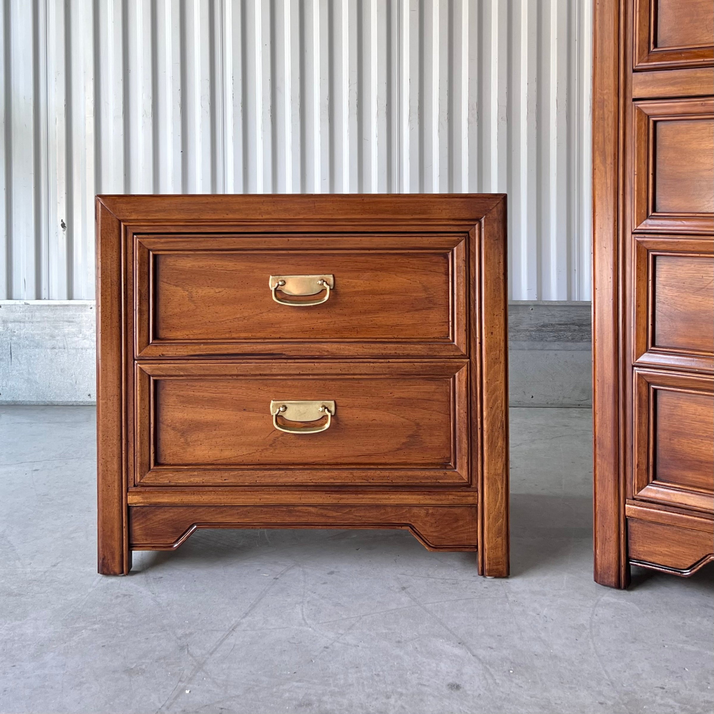 Nightstand Only) Vintage Huntley by Thomasville Campaign Style 2