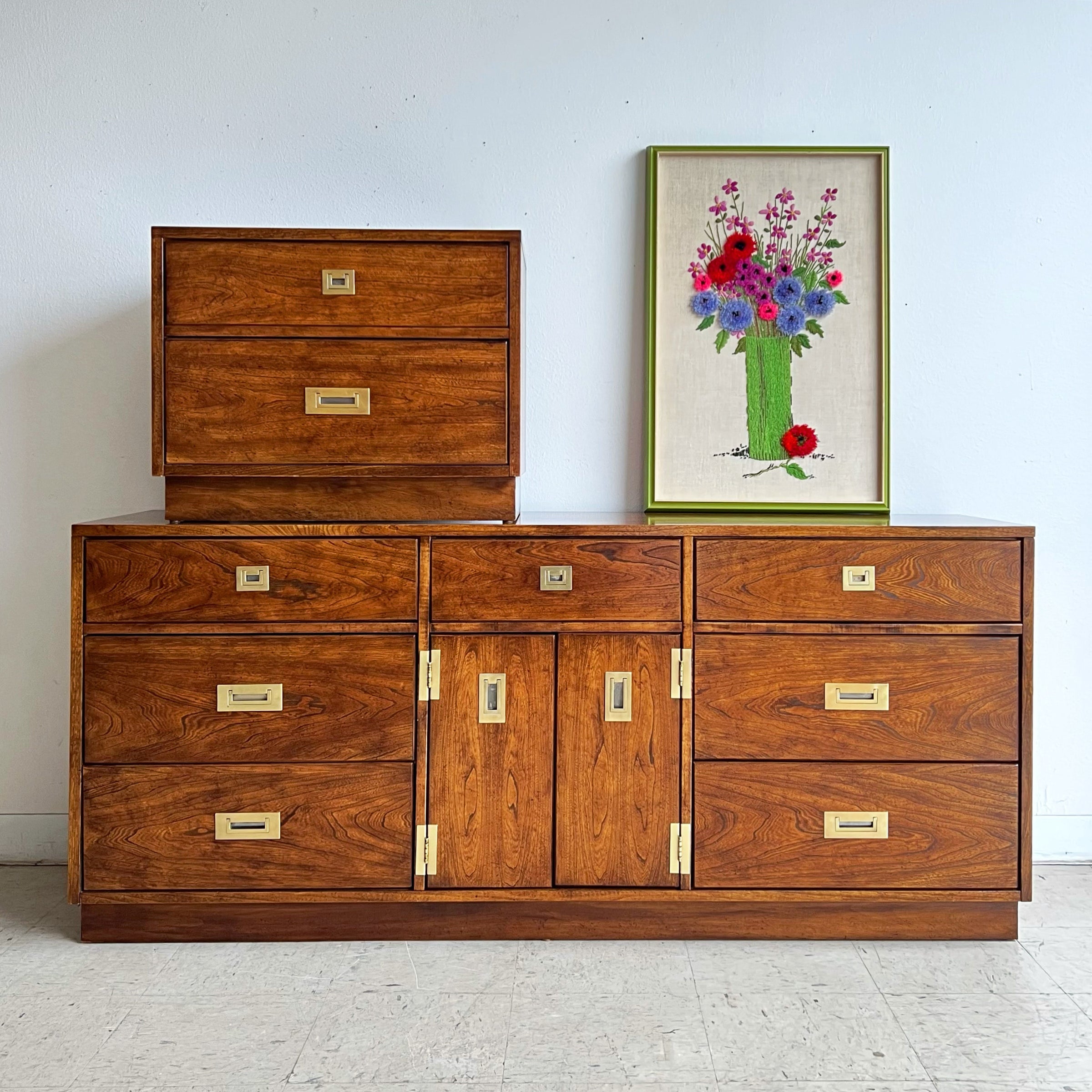 stanley vintage dresser